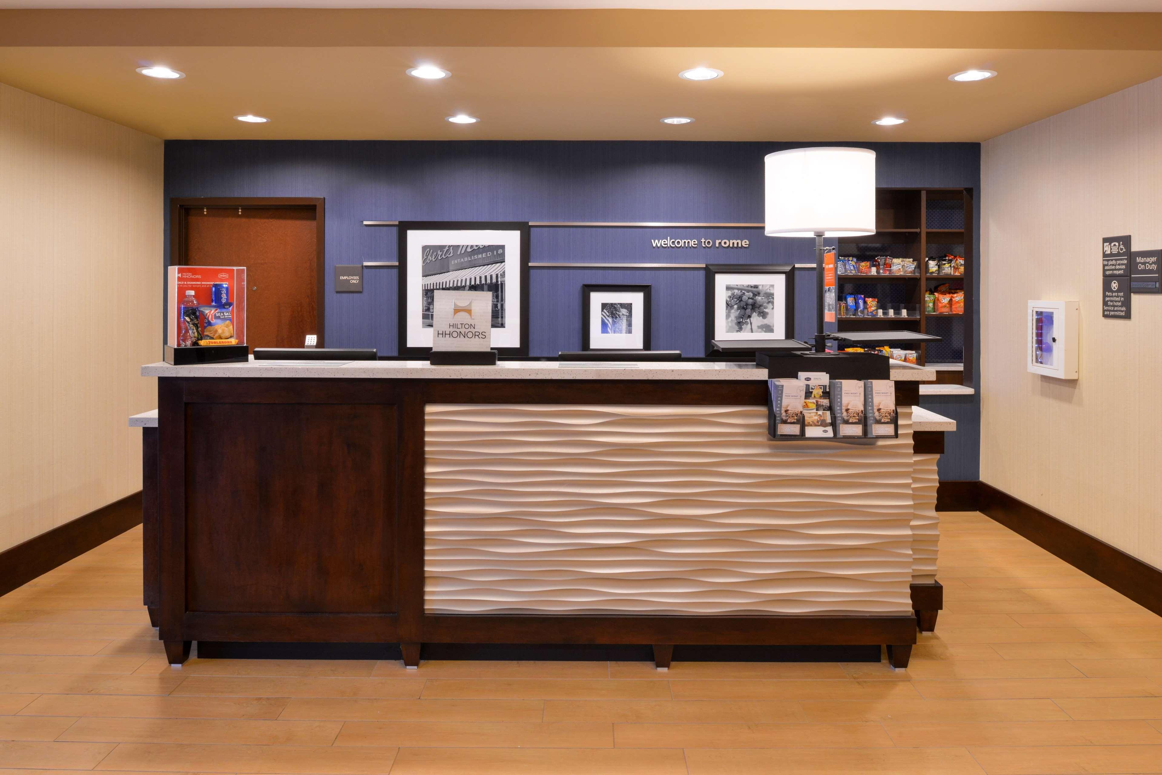 Hampton Inn Rome Esterno foto