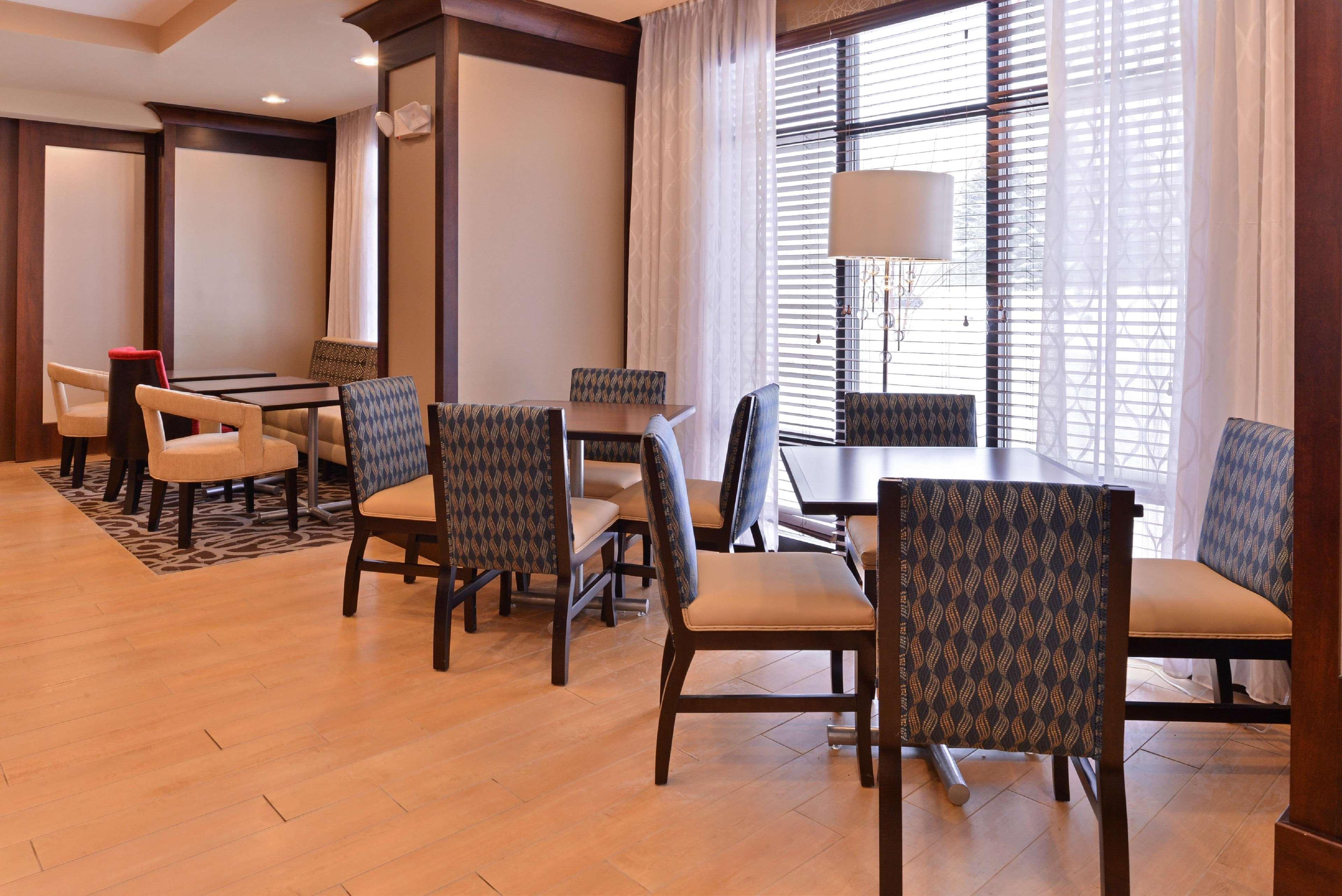 Hampton Inn Rome Esterno foto