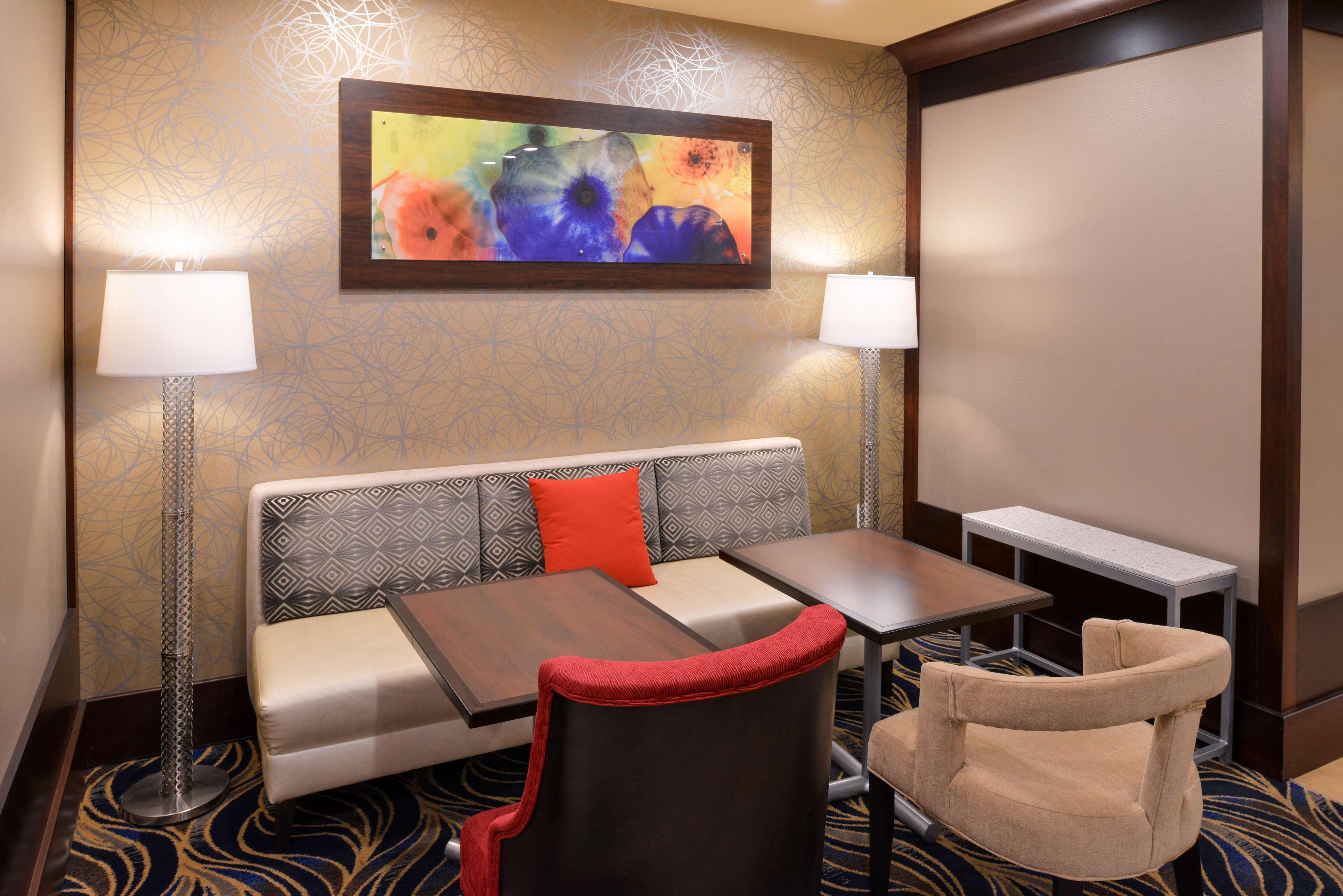 Hampton Inn Rome Esterno foto